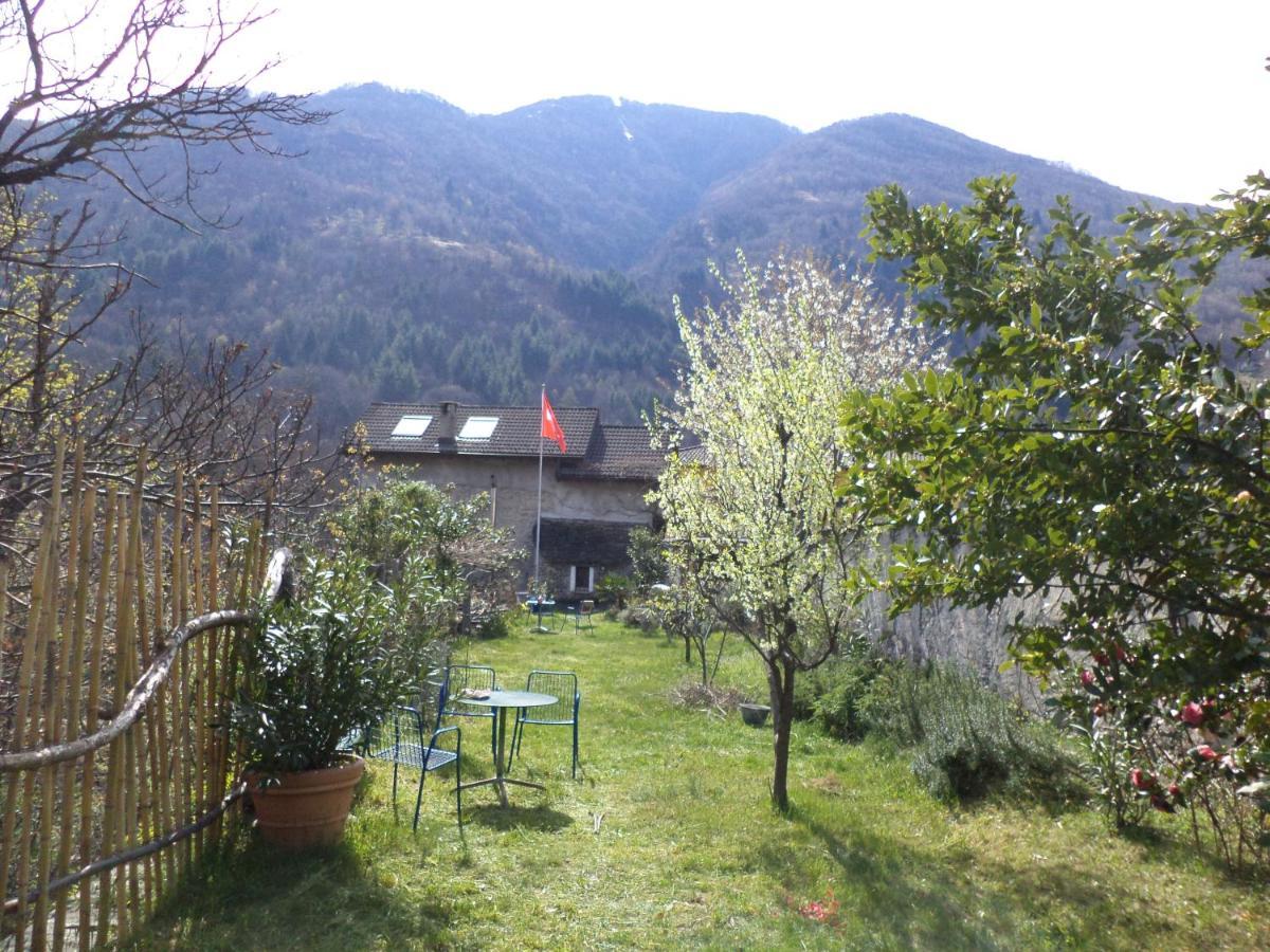B&B Casa Codega Intragna TI Exterior foto