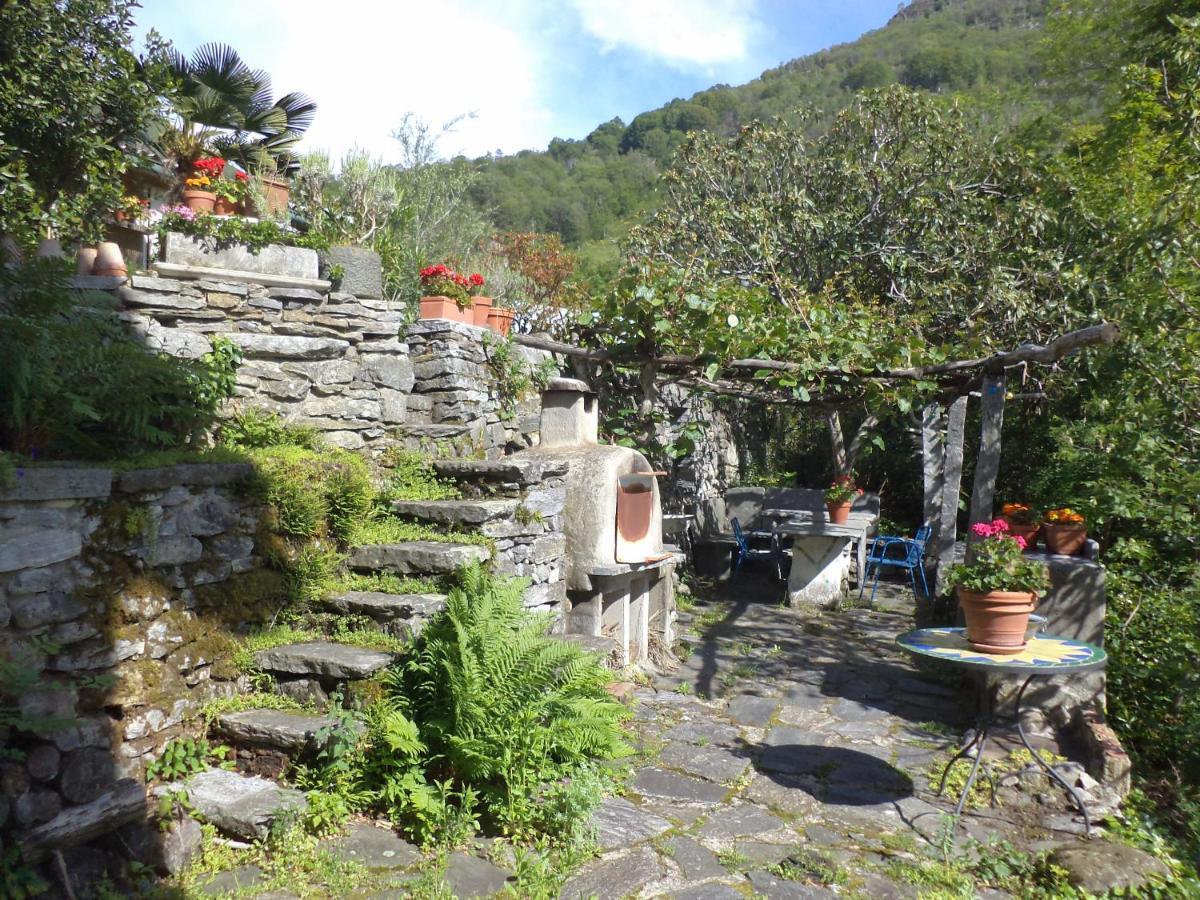 B&B Casa Codega Intragna TI Exterior foto